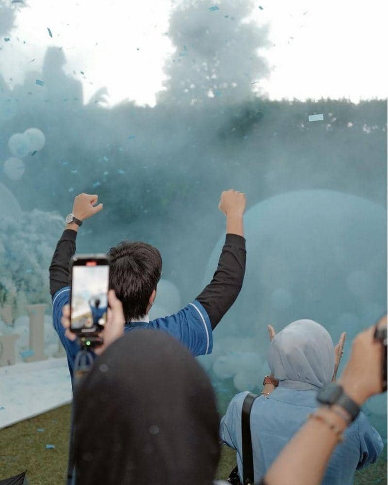 Instagram.com/aurelie.hermansyah